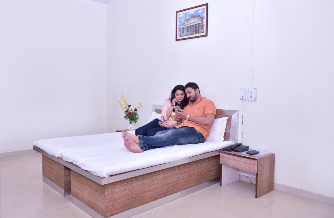 Surya Shibir Resort Pune Bagian luar foto