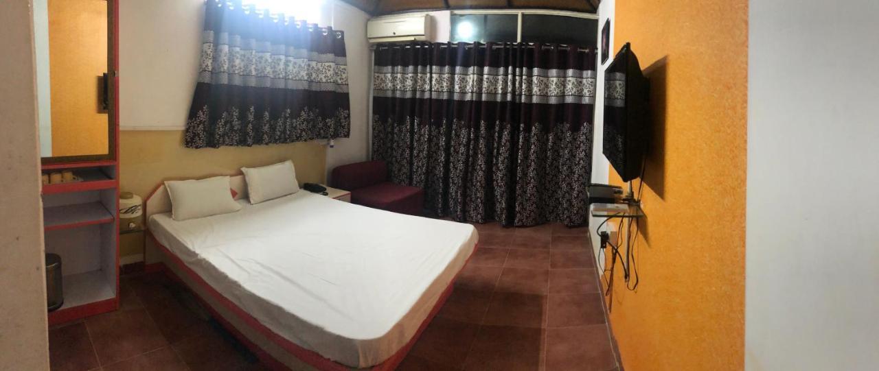 Surya Shibir Resort Pune Bagian luar foto